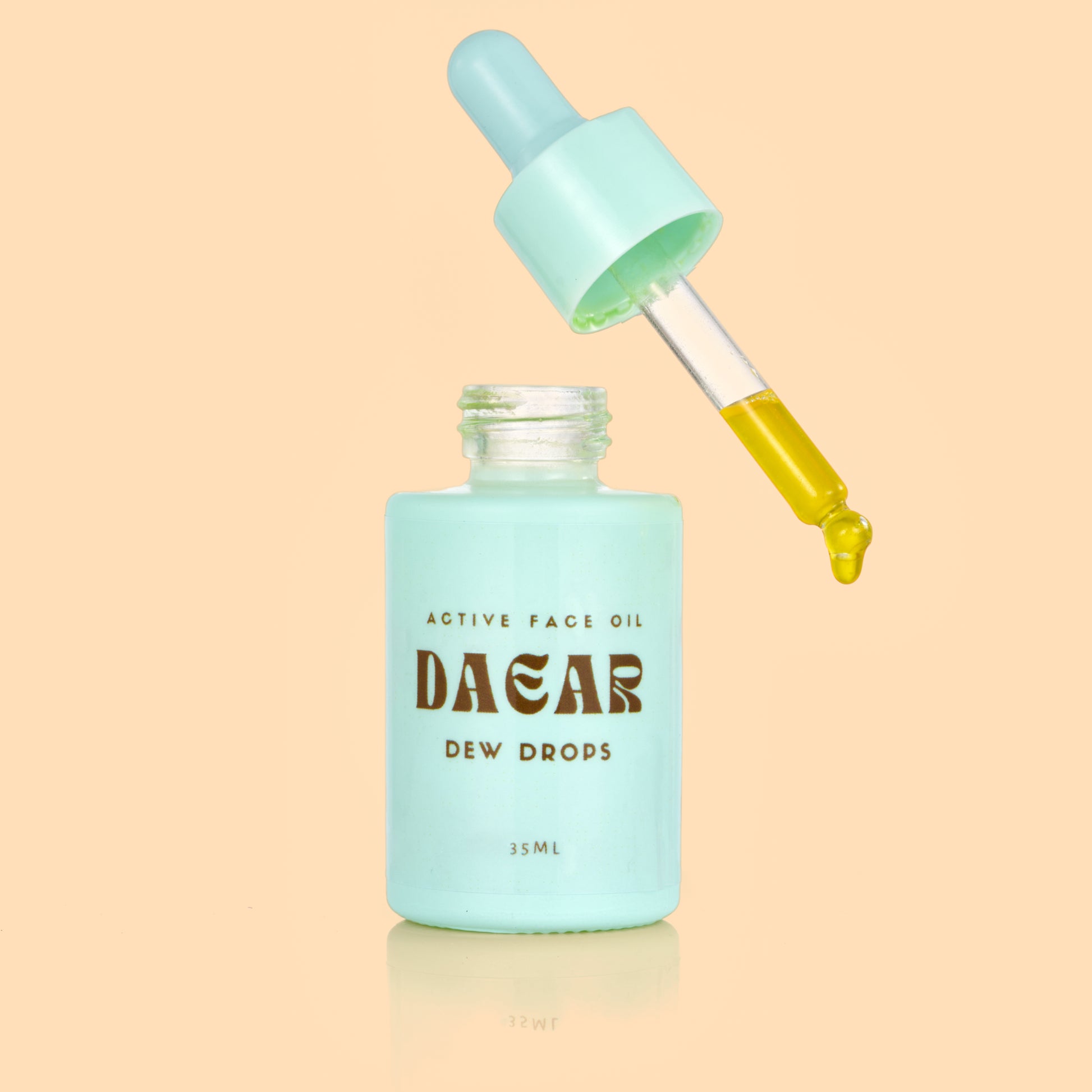 Daear Dew Drops Active Face Oil bottle with ingredients like Emu Oil